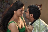 Uyirukku Uyiraga Tamil Movie Stills